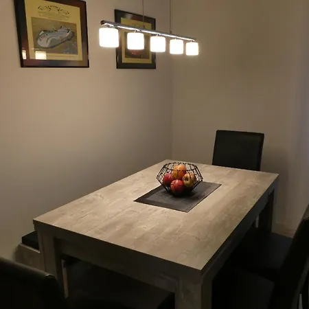 Trappe's Maar-haeuschen Holiday home *